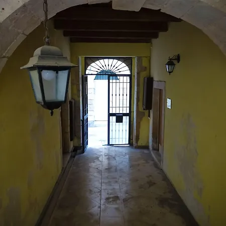 Bb Opera Dei Pupi Bed & Breakfast 4*