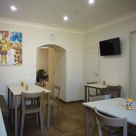 فندق مبيت وإفطار Bb Opera Dei Pupi 4*